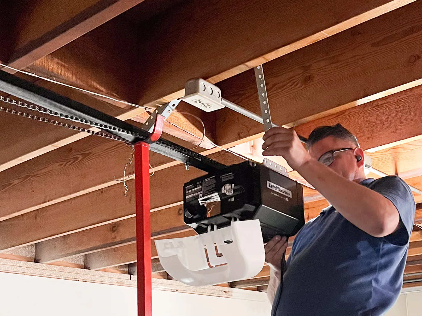 Garage Door Services Seattle, WA. Infinity Garage Door Repair